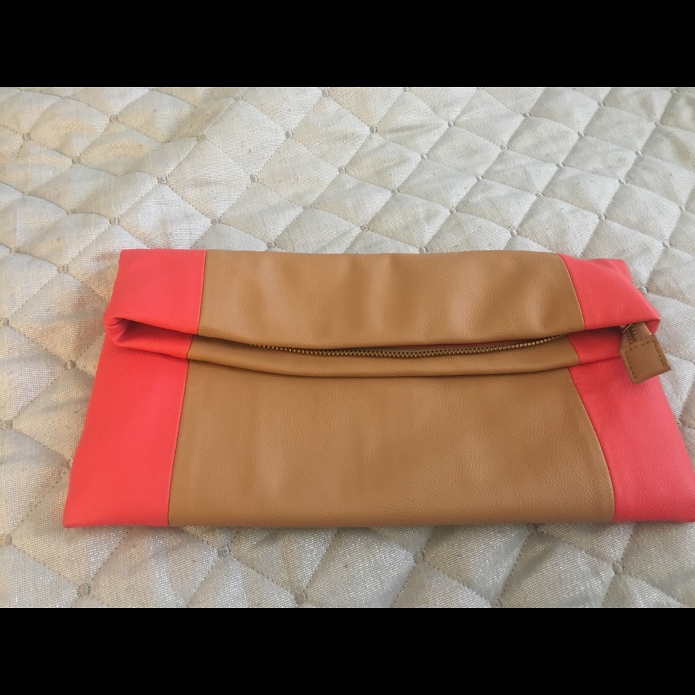 Oversized clutch.